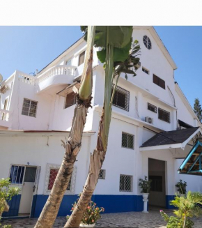 #11 princess apartments, 230mt to senegambia strip
